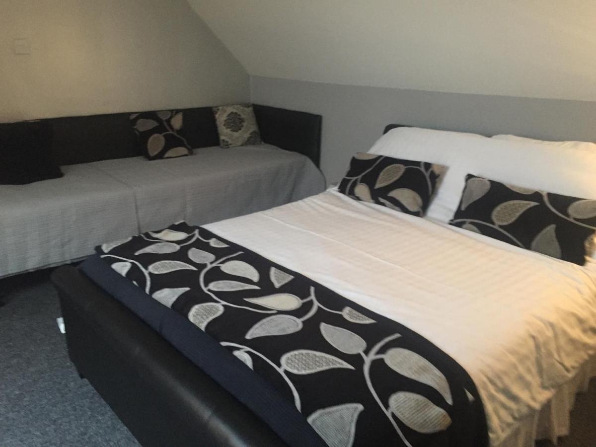 The Auld Cairn Hotel Cairnryan Kültér fotó
